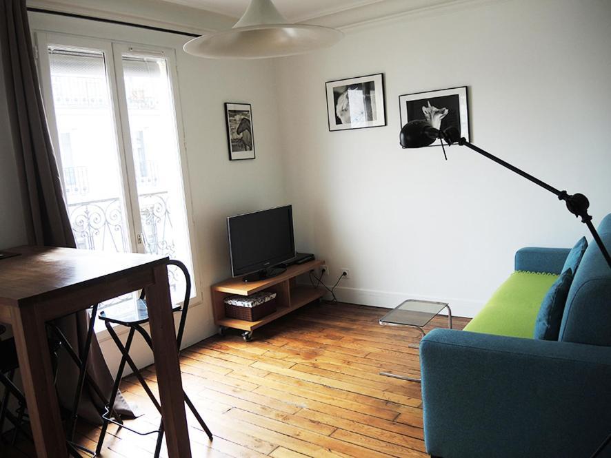 Appartamento 2 Pièces avec Balcon Plein Sud Parigi Esterno foto